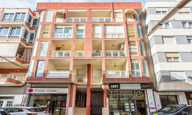 Herverkoop - Appartement / flat -
Torrevieja - torrevieja