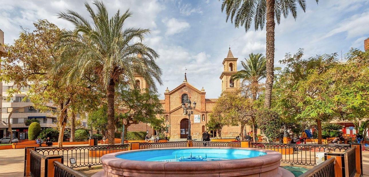 Herverkoop - Appartement / flat -
Torrevieja - torrevieja