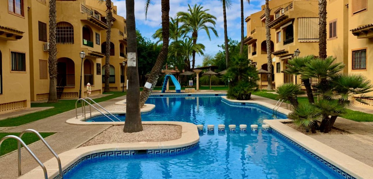 Herverkoop - Appartement / flat -
La Mata