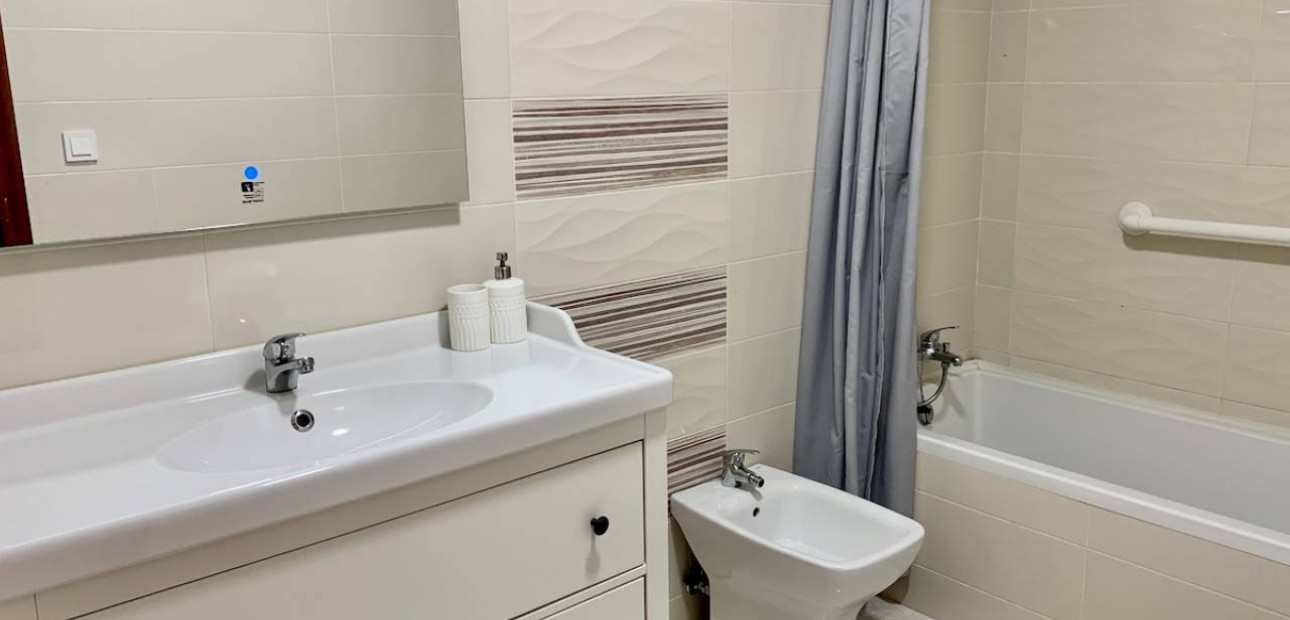 Herverkoop - Appartement / flat -
La Mata