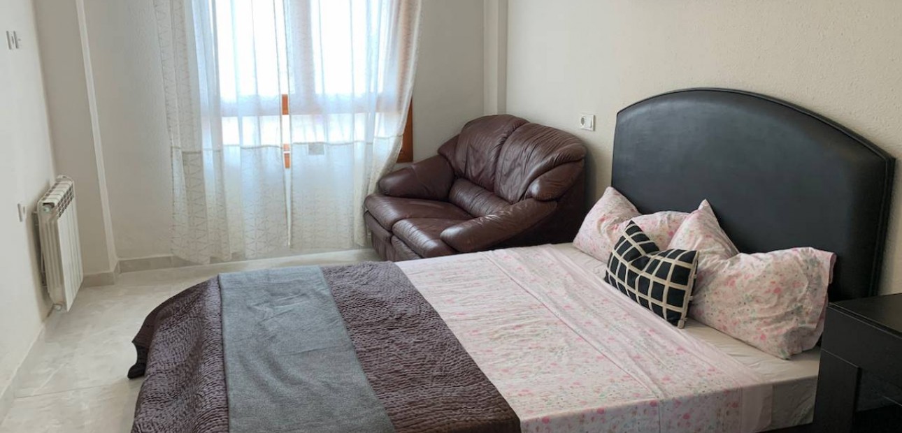 Herverkoop - Appartement / flat -
La Mata