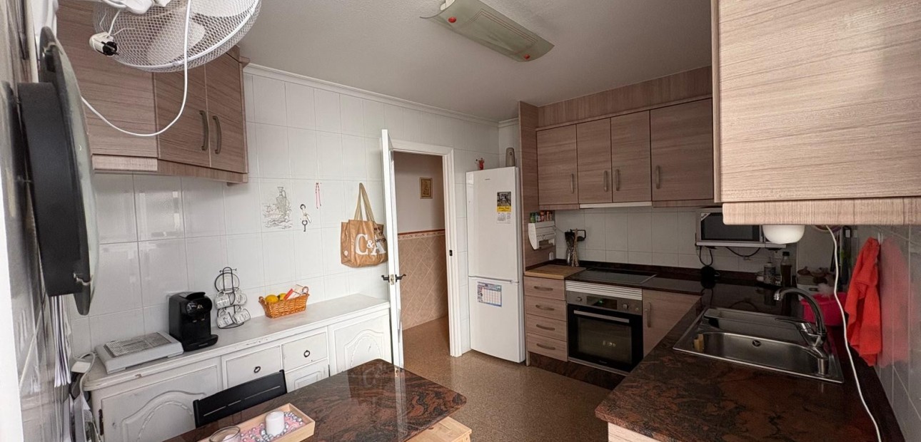 Sale - Apartment flat -
Los Montesinos