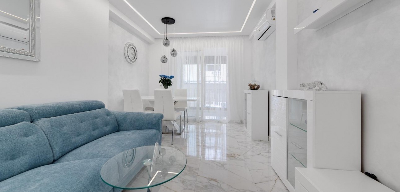 Herverkoop - Appartement / flat -
Torrevieja - torrevieja