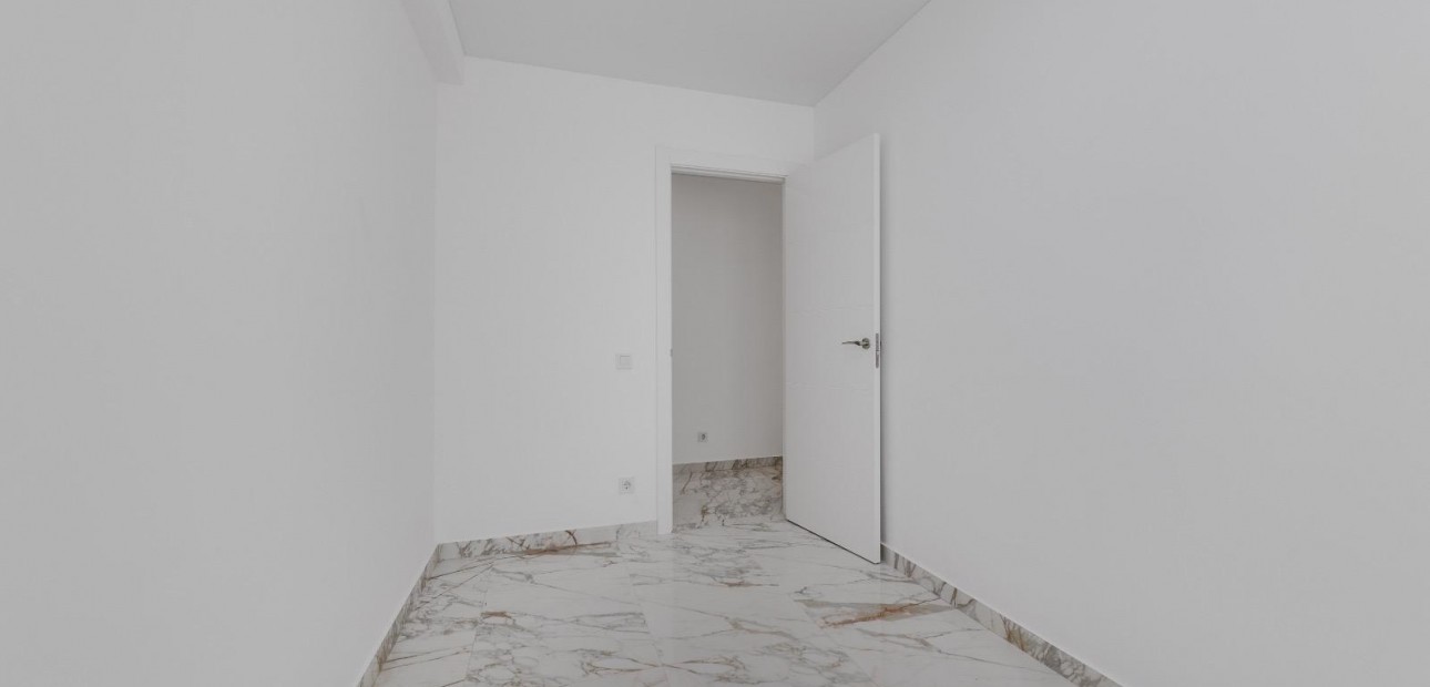 Herverkoop - Appartement / flat -
Torrevieja - torrevieja