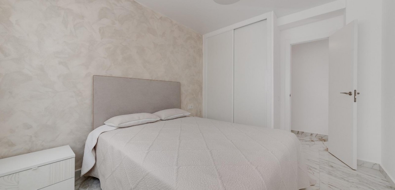 Herverkoop - Appartement / flat -
Torrevieja - torrevieja