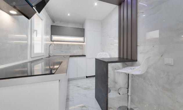 Herverkoop - Appartement / flat -
Torrevieja - torrevieja