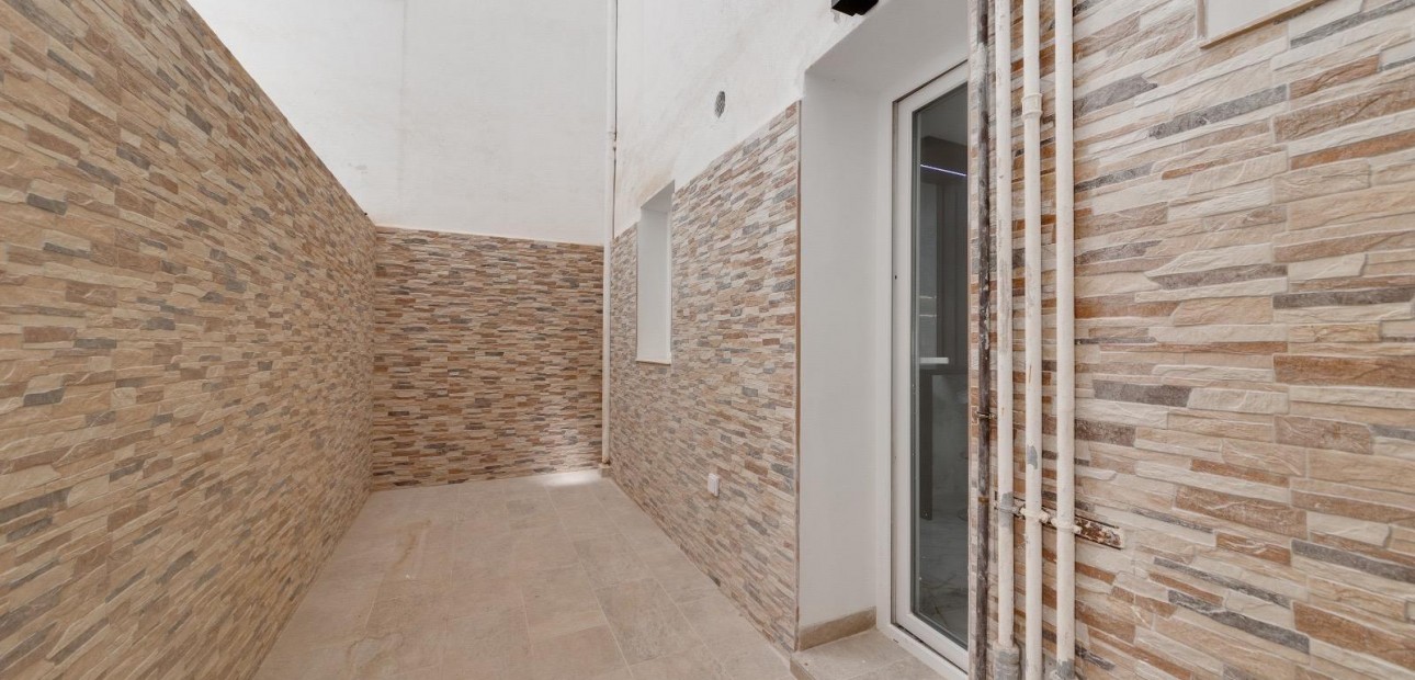 Herverkoop - Appartement / flat -
Torrevieja - torrevieja