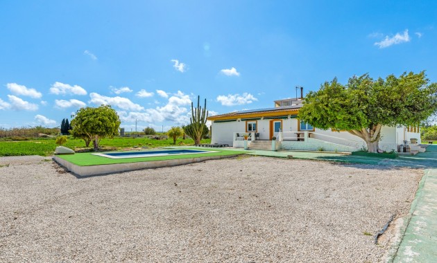 Sale - Villa -
Los Montesinos