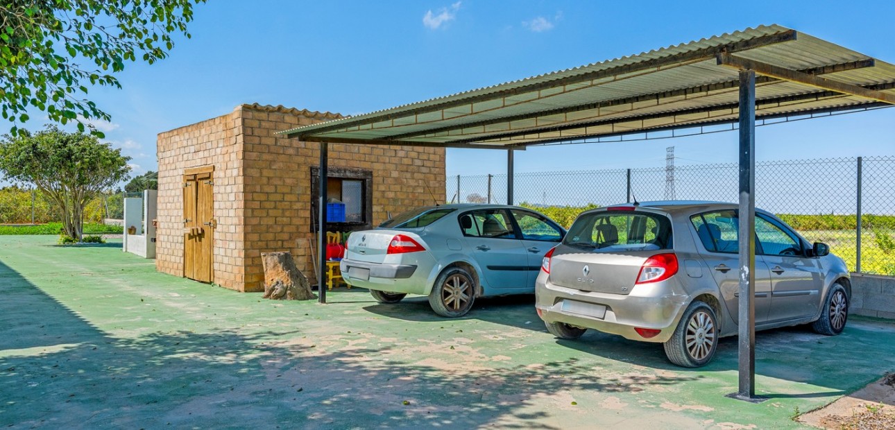 Sale - Villa -
Los Montesinos