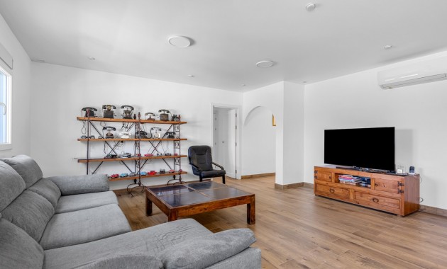 Sale - Villa -
Los Montesinos