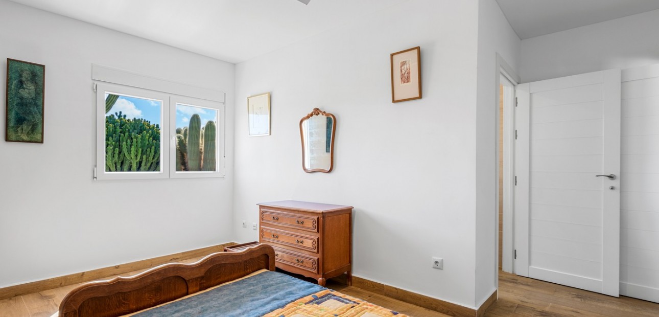 Sale - Villa -
Los Montesinos