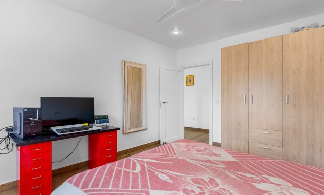 Sale - Villa -
Los Montesinos