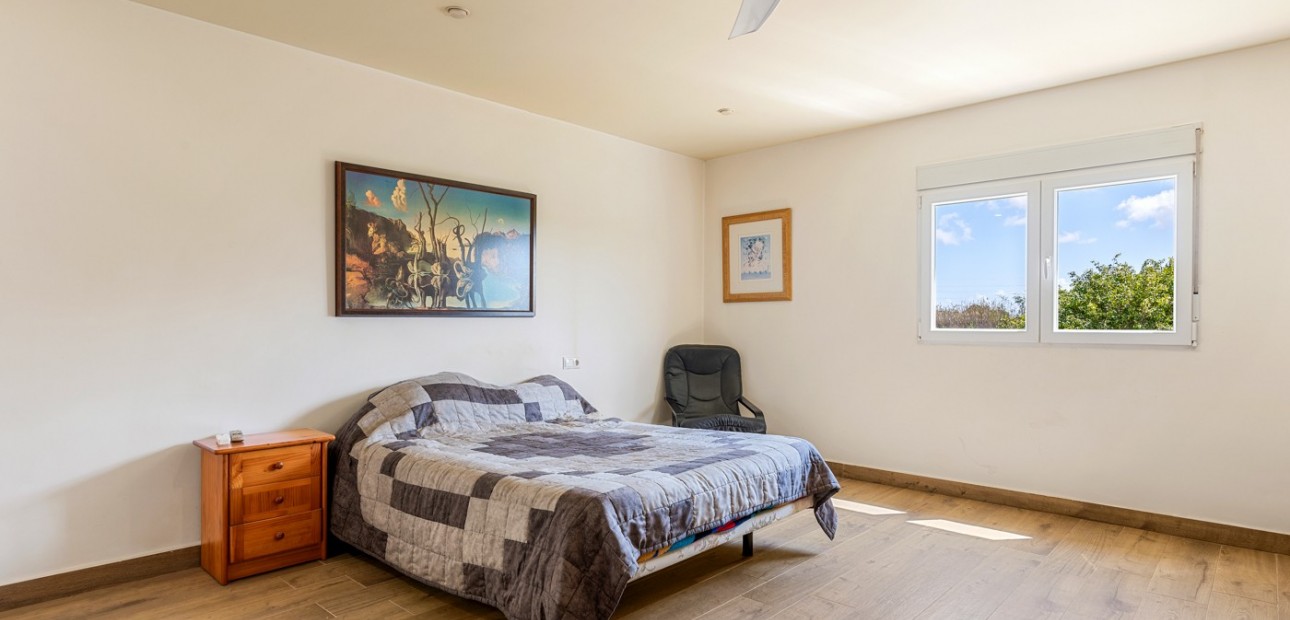Sale - Villa -
Los Montesinos