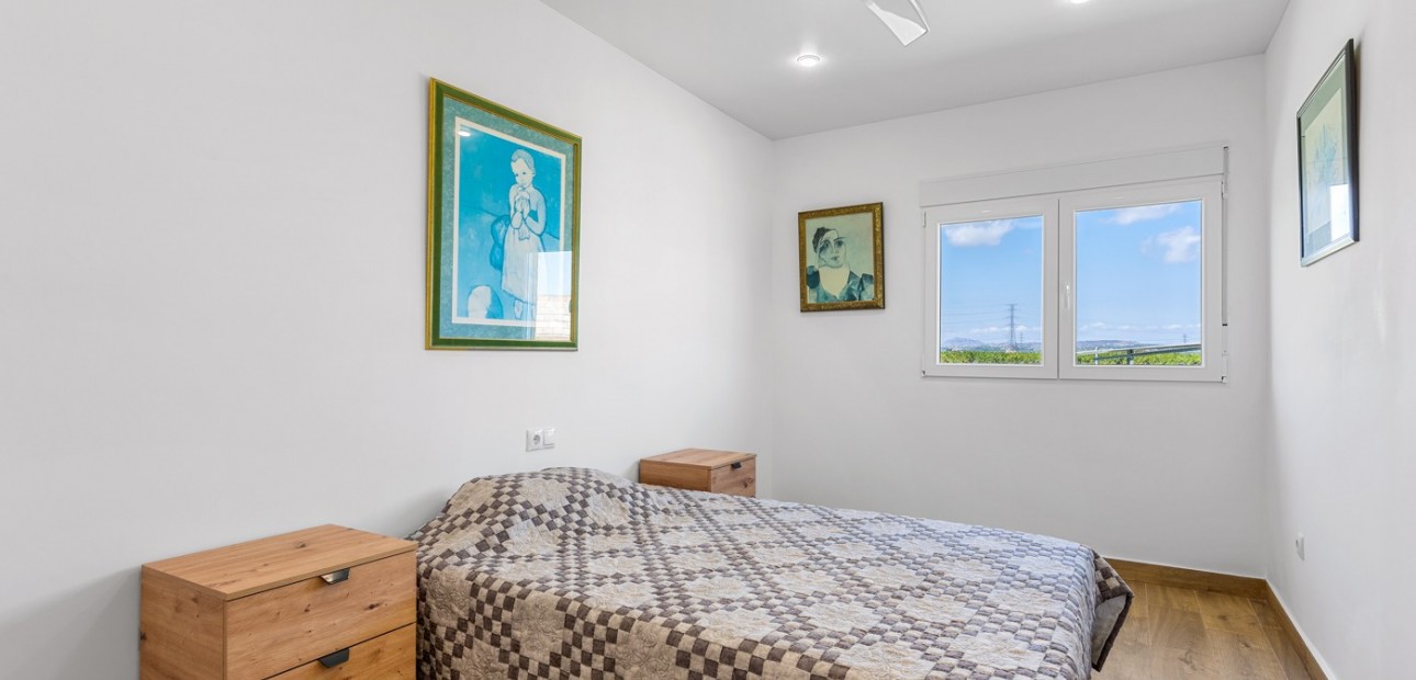 Sale - Villa -
Los Montesinos