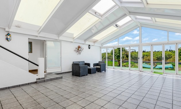 Sale - Villa -
Los Montesinos