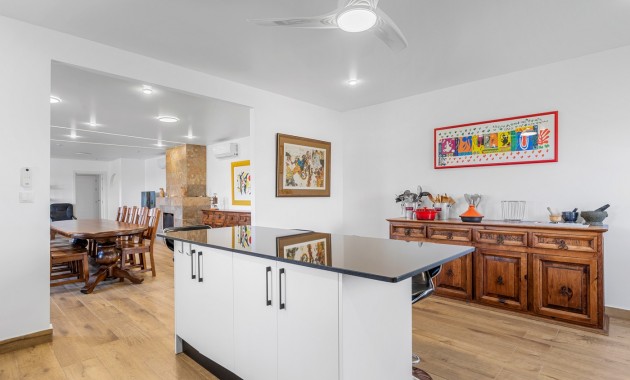 Sale - Villa -
Los Montesinos