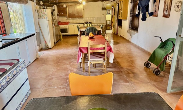 Herverkoop - Villa -
Guardamar del Segura