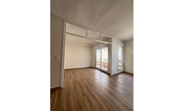 Herverkoop - Appartement / flat -
Torrevieja - torrevieja