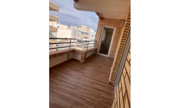 Herverkoop - Appartement / flat -
Torrevieja - torrevieja