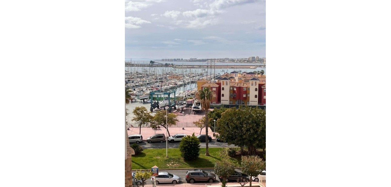 Herverkoop - Appartement / flat -
Torrevieja - torrevieja