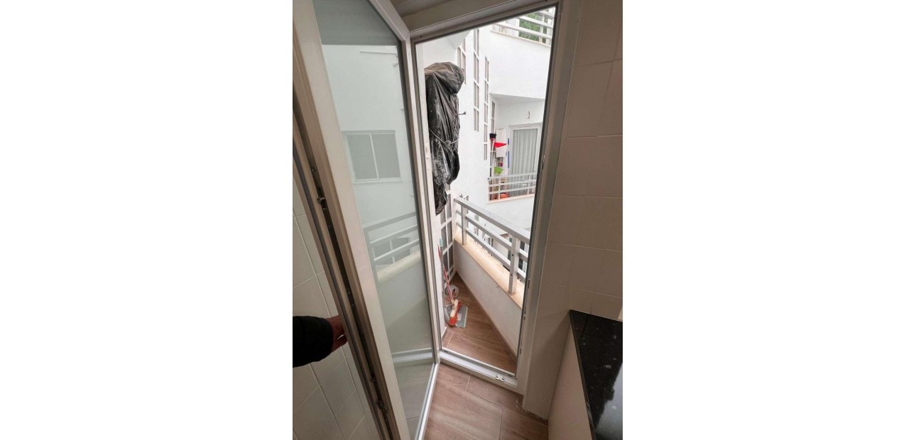 Herverkoop - Appartement / flat -
Torrevieja - torrevieja