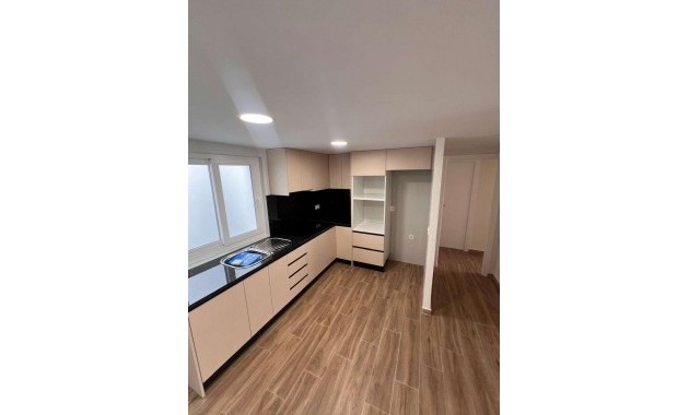 Herverkoop - Appartement / flat -
Torrevieja - torrevieja