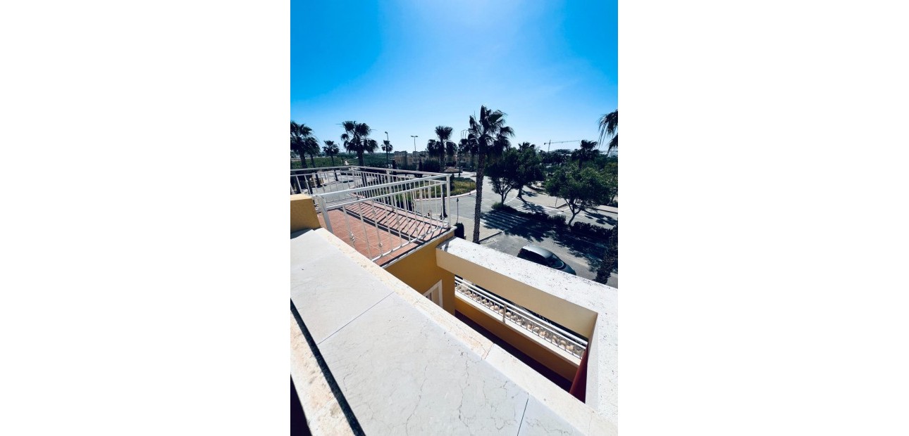 Venta - House -
Guardamar del Segura - EL RASO