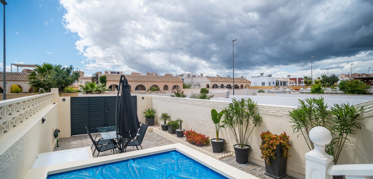 Herverkoop - duplex -
Balsicas