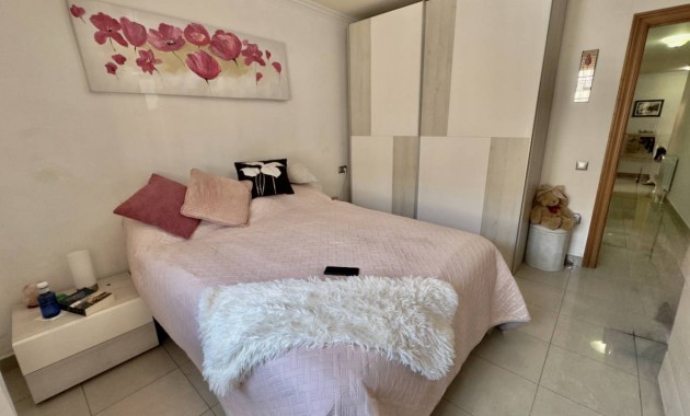 Herverkoop - Semi Detached -
Benijofar