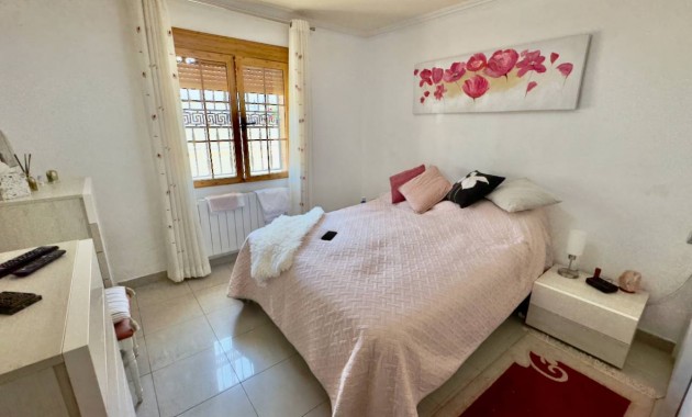 Herverkoop - Semi Detached -
Benijofar