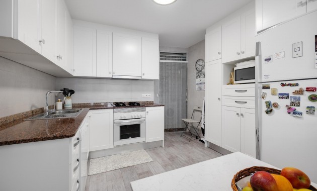 Herverkoop - Appartement / flat -
Torrevieja - torrevieja