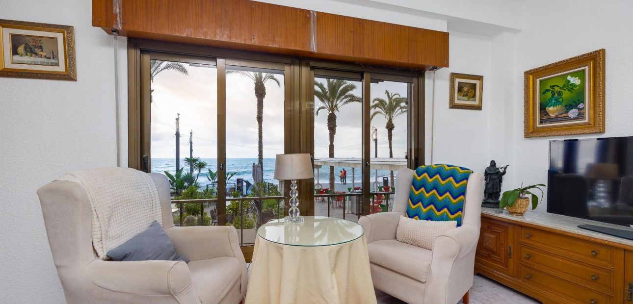Herverkoop - Appartement / flat -
Torrevieja - torrevieja
