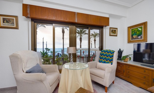 Herverkoop - Appartement / flat -
Torrevieja - torrevieja