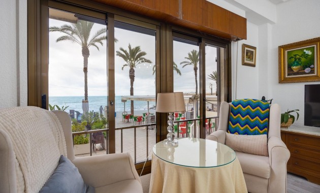 Herverkoop - Appartement / flat -
Torrevieja - torrevieja