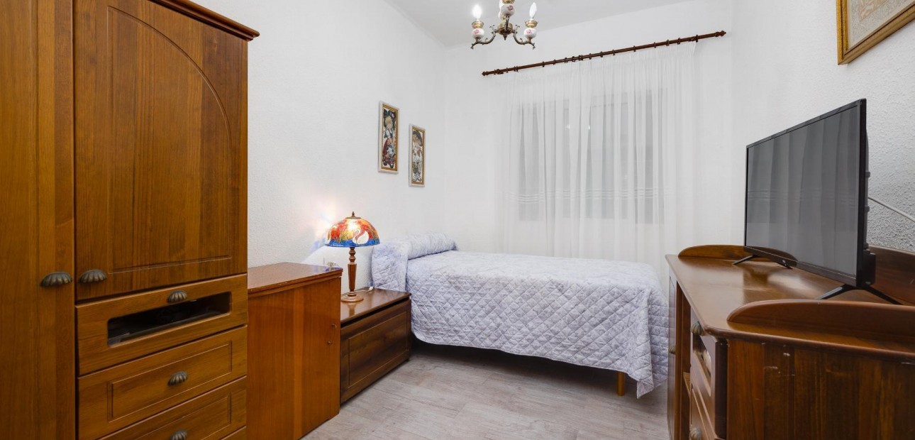 Herverkoop - Appartement / flat -
Torrevieja - torrevieja