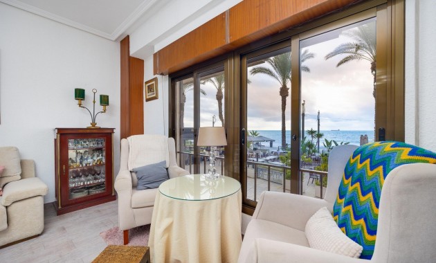 Herverkoop - Appartement / flat -
Torrevieja - torrevieja