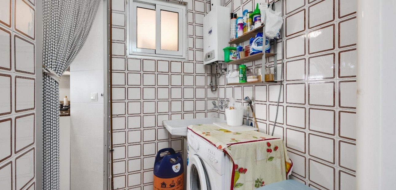 Herverkoop - Appartement / flat -
Torrevieja - torrevieja