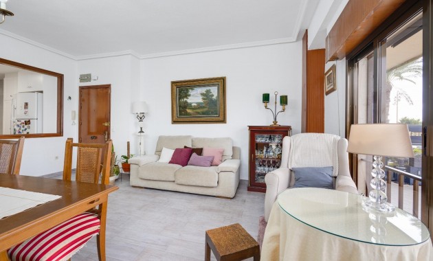 Herverkoop - Appartement / flat -
Torrevieja - torrevieja