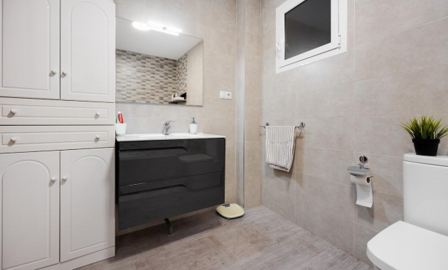 Herverkoop - Appartement / flat -
Torrevieja - torrevieja