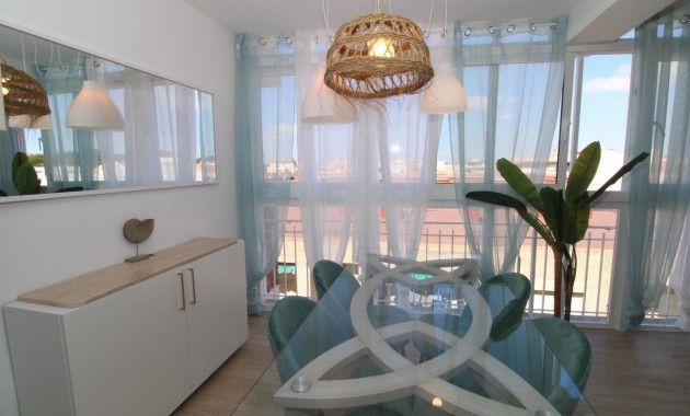 Herverkoop - Penthouse -
Lo Pagan - LA PUNTICA