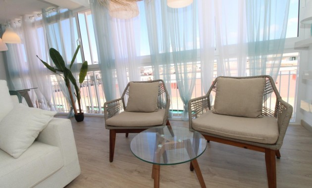 Herverkoop - Penthouse -
Lo Pagan - LA PUNTICA