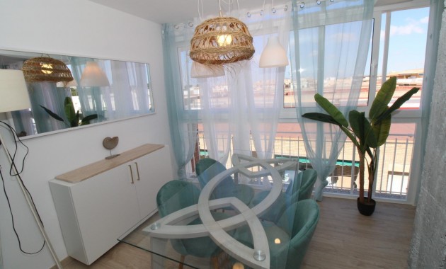 Herverkoop - Penthouse -
Lo Pagan - LA PUNTICA