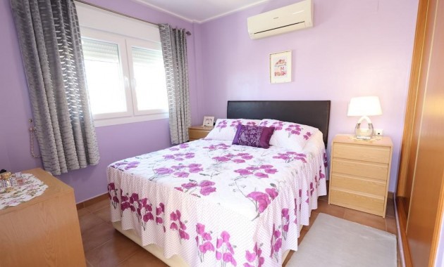 Sale - Villa -
Orihuela Costa - Lomas de Cabo Roig