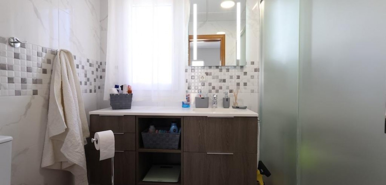 Sale - Villa -
Orihuela Costa - Lomas de Cabo Roig