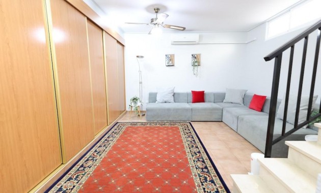 Sale - Villa -
Orihuela Costa - Lomas de Cabo Roig