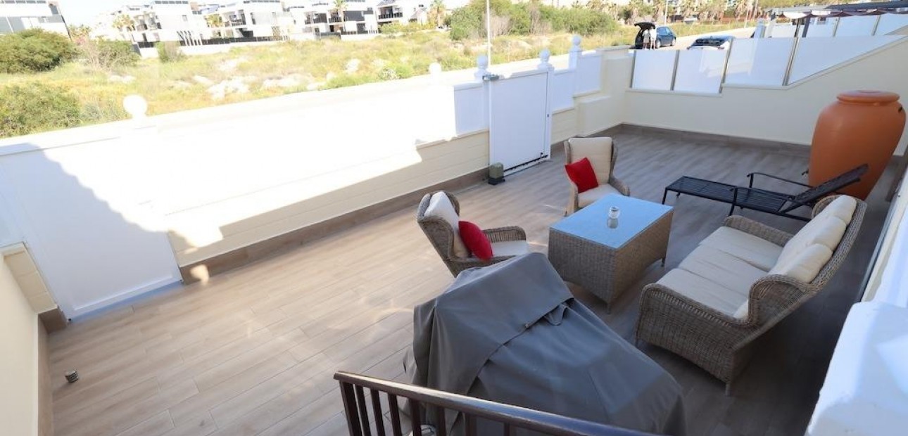 Sale - Villa -
Orihuela Costa - Lomas de Cabo Roig