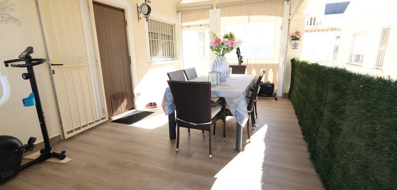Sale - Villa -
Orihuela Costa - Lomas de Cabo Roig