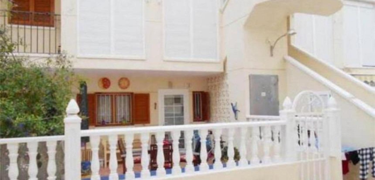 Herverkoop - Appartement / flat -
Torrevieja - La Mata
