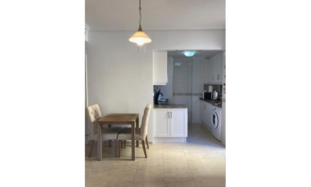 Herverkoop - Appartement / flat -
Guardamar del Segura - CENTRO