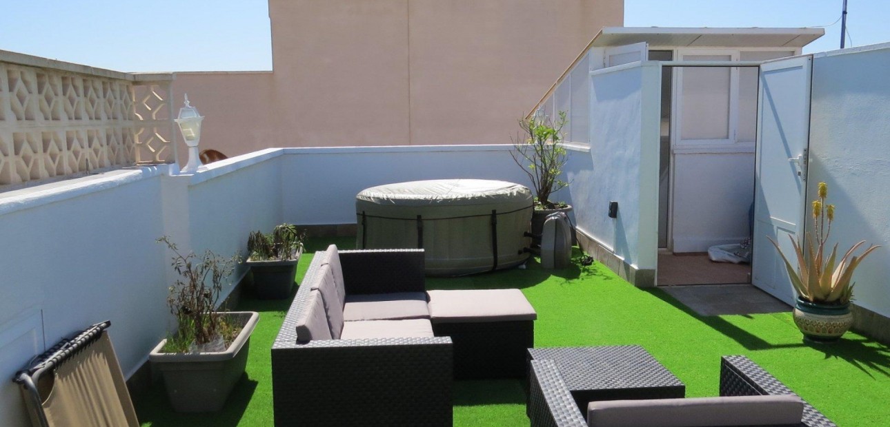 Herverkoop - Appartement / flat -
Orihuela Costa